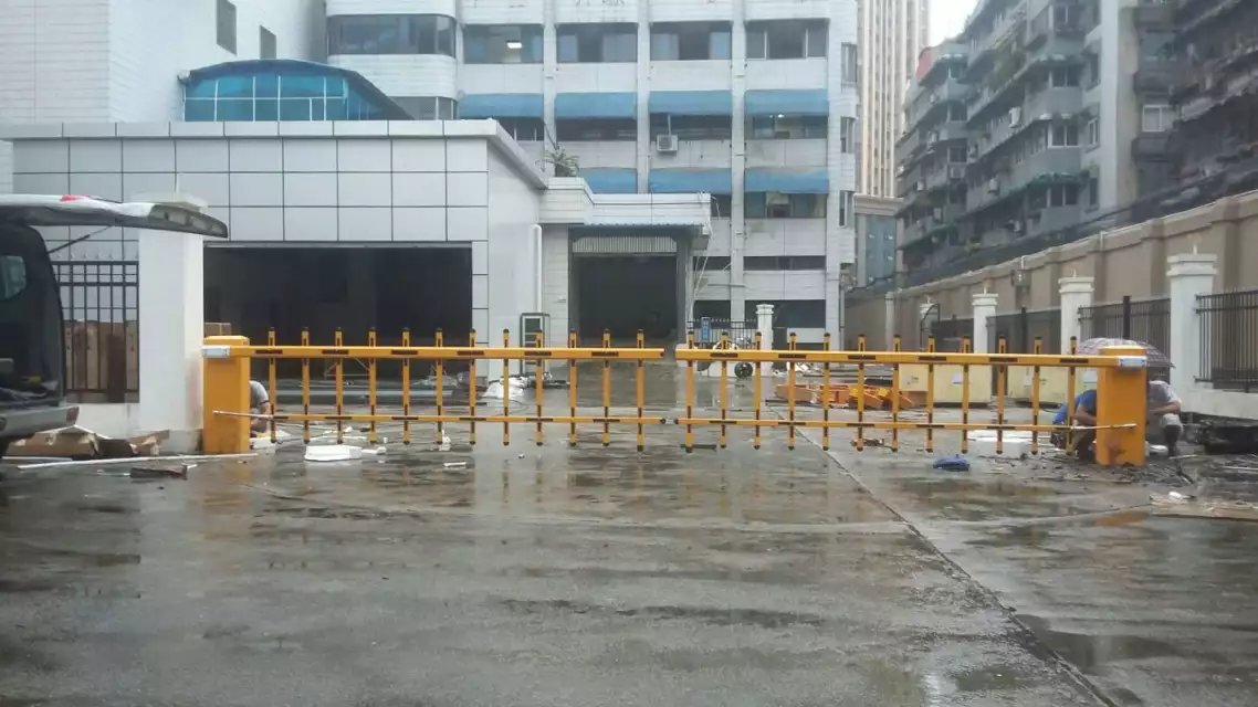 深圳盐田区深圳盐田区河南郑州市道闸
